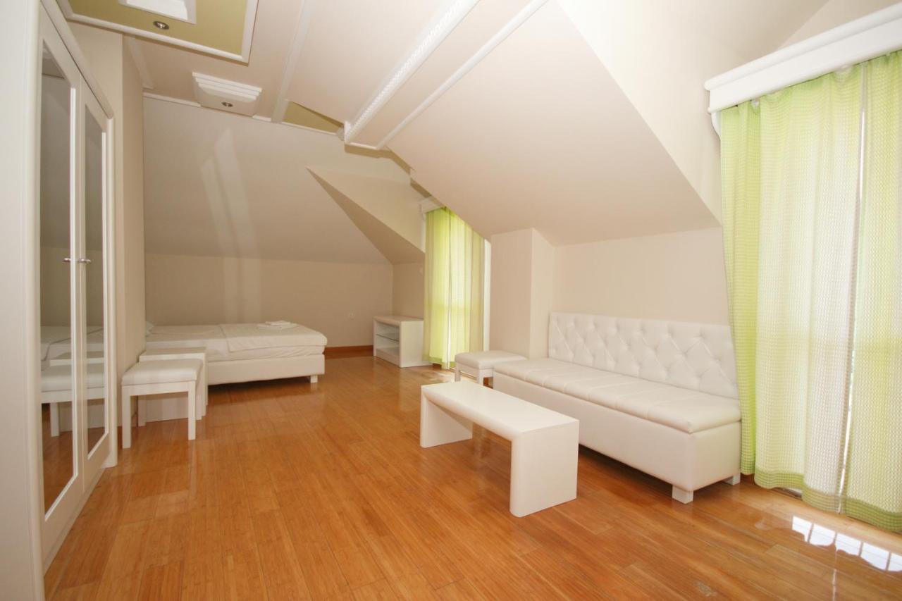 Hotel Rr Herceg Novi Kültér fotó