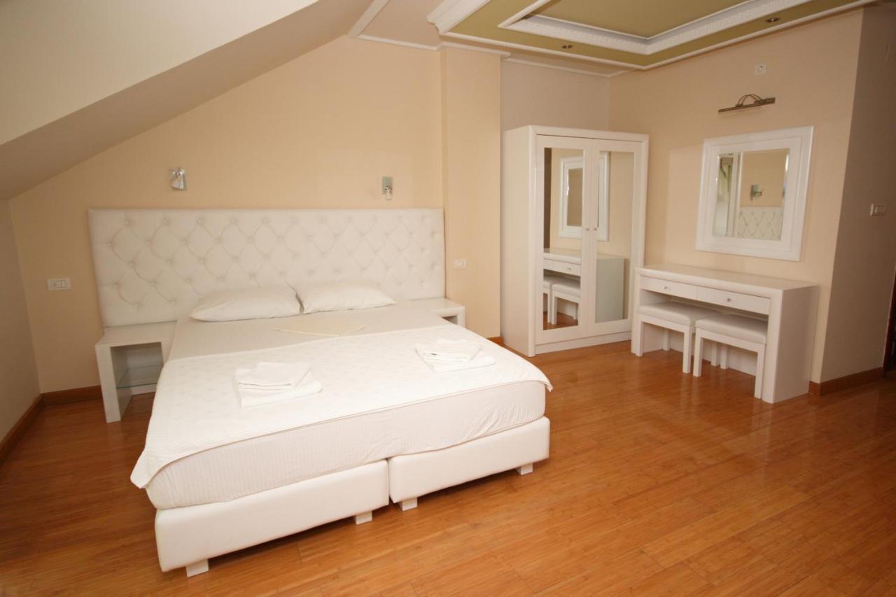 Hotel Rr Herceg Novi Kültér fotó