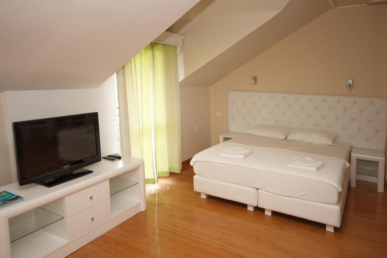 Hotel Rr Herceg Novi Kültér fotó