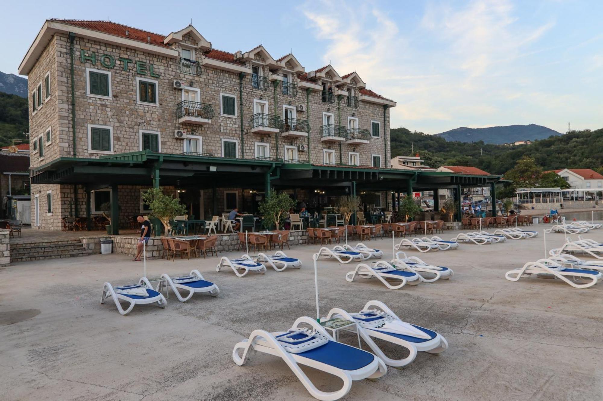 Hotel Rr Herceg Novi Kültér fotó