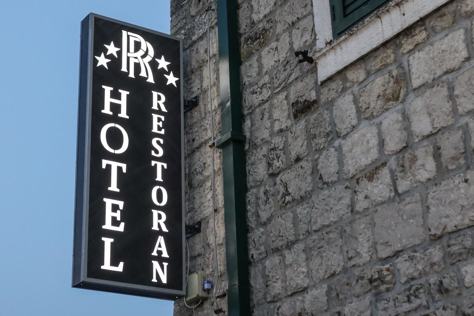 Hotel Rr Herceg Novi Kültér fotó