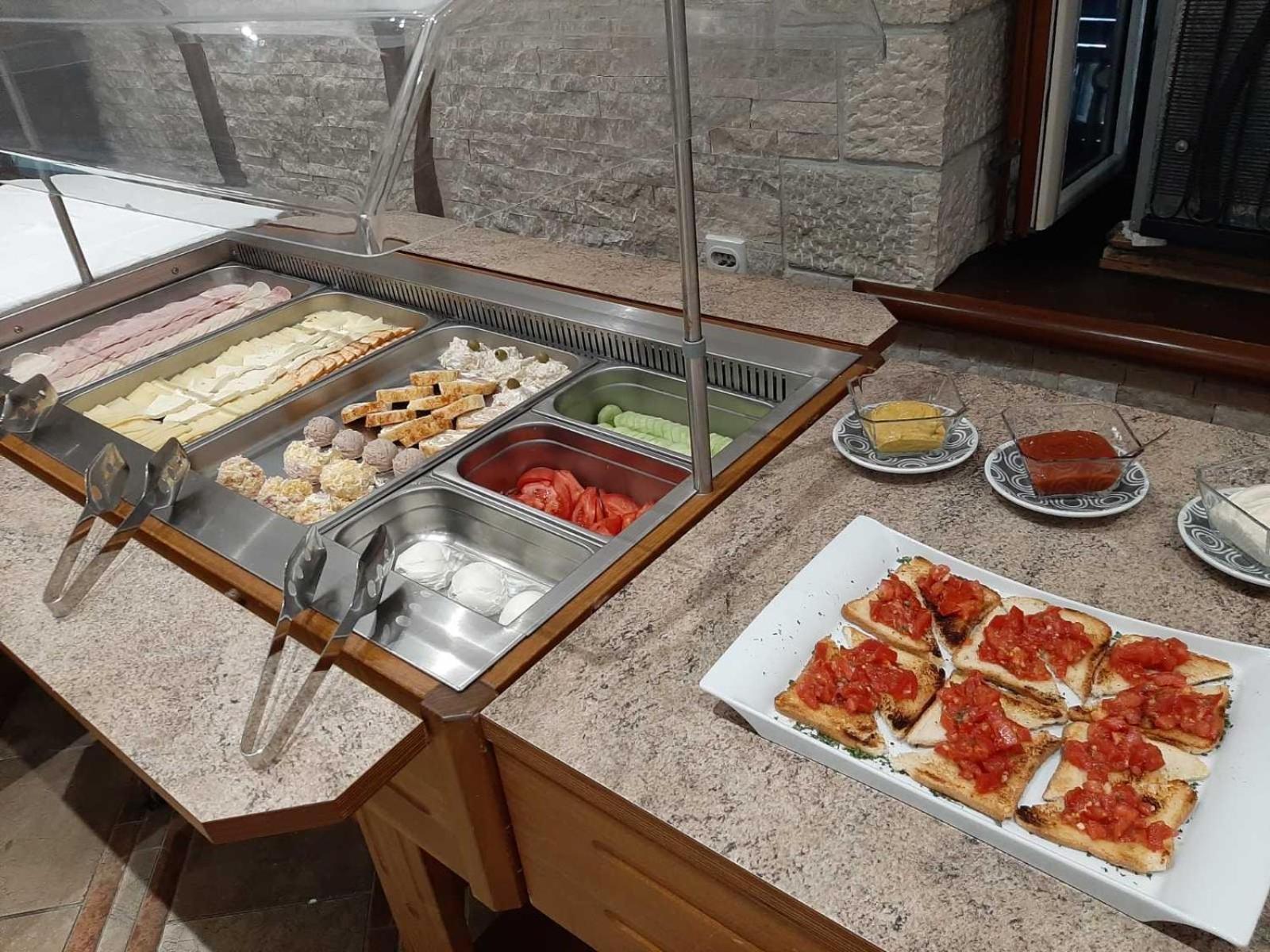 Hotel Rr Herceg Novi Kültér fotó